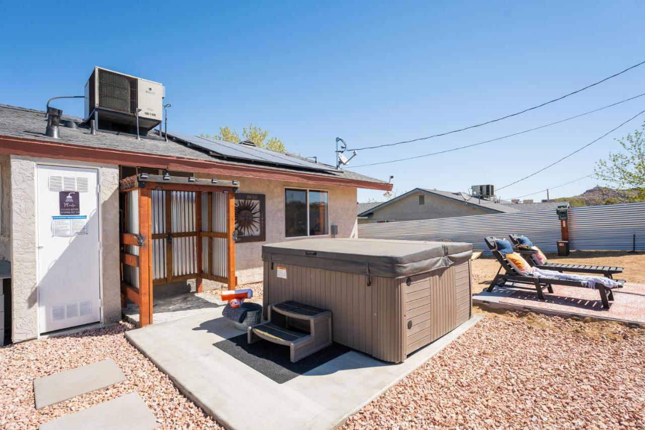 Hot Tub, Games, King Bed, Fire Pit, Bbq Grill, Minutes From National Park And Views Villa Joshua Tree Exterior foto